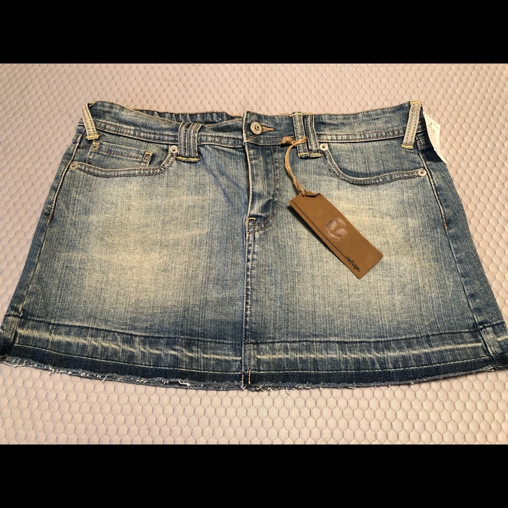 NWT refuge Junior’s Jean Mini Skirt